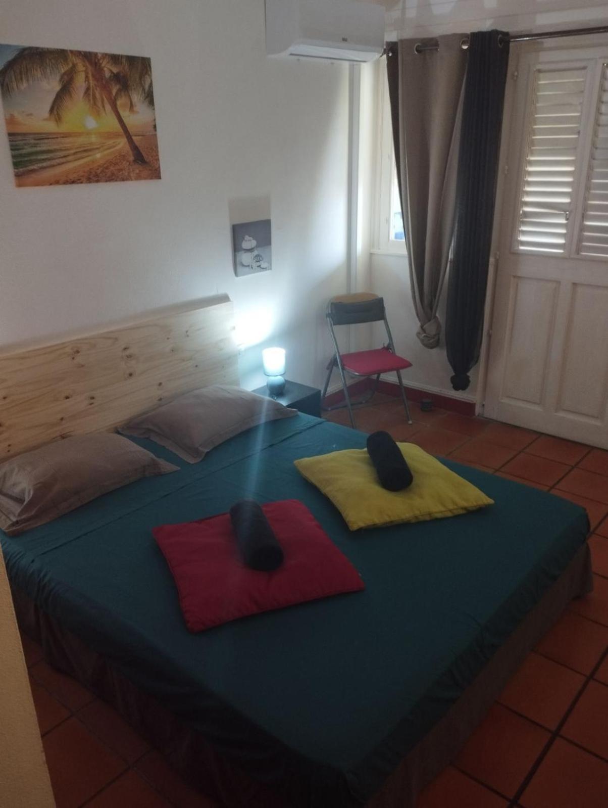Appartement Cocotiers et pieds dans l'eau à Saint-Francois  Extérieur photo